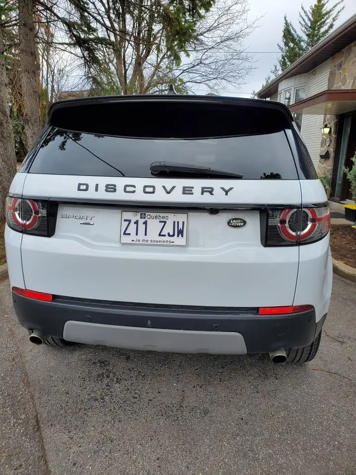 Land Rover Discovery Sport снимка Land Rover Discovery Sport