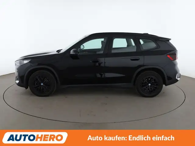 BMW X1 view 3