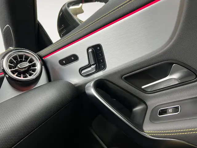 Mercedes-Benz CLA 45 AMG AMG 45 S | 4Matic | AMG Sitze | Performace Paket Ansicht 18