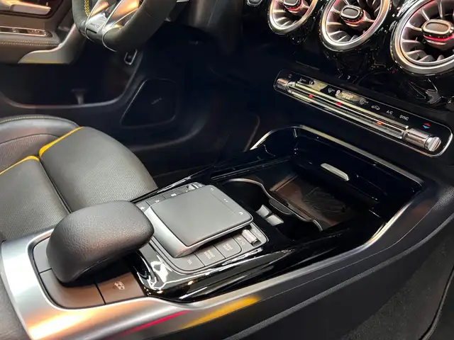 Mercedes-Benz CLA 45 AMG AMG 45 S | 4Matic | AMG Sitze | Performace Paket Ansicht 19