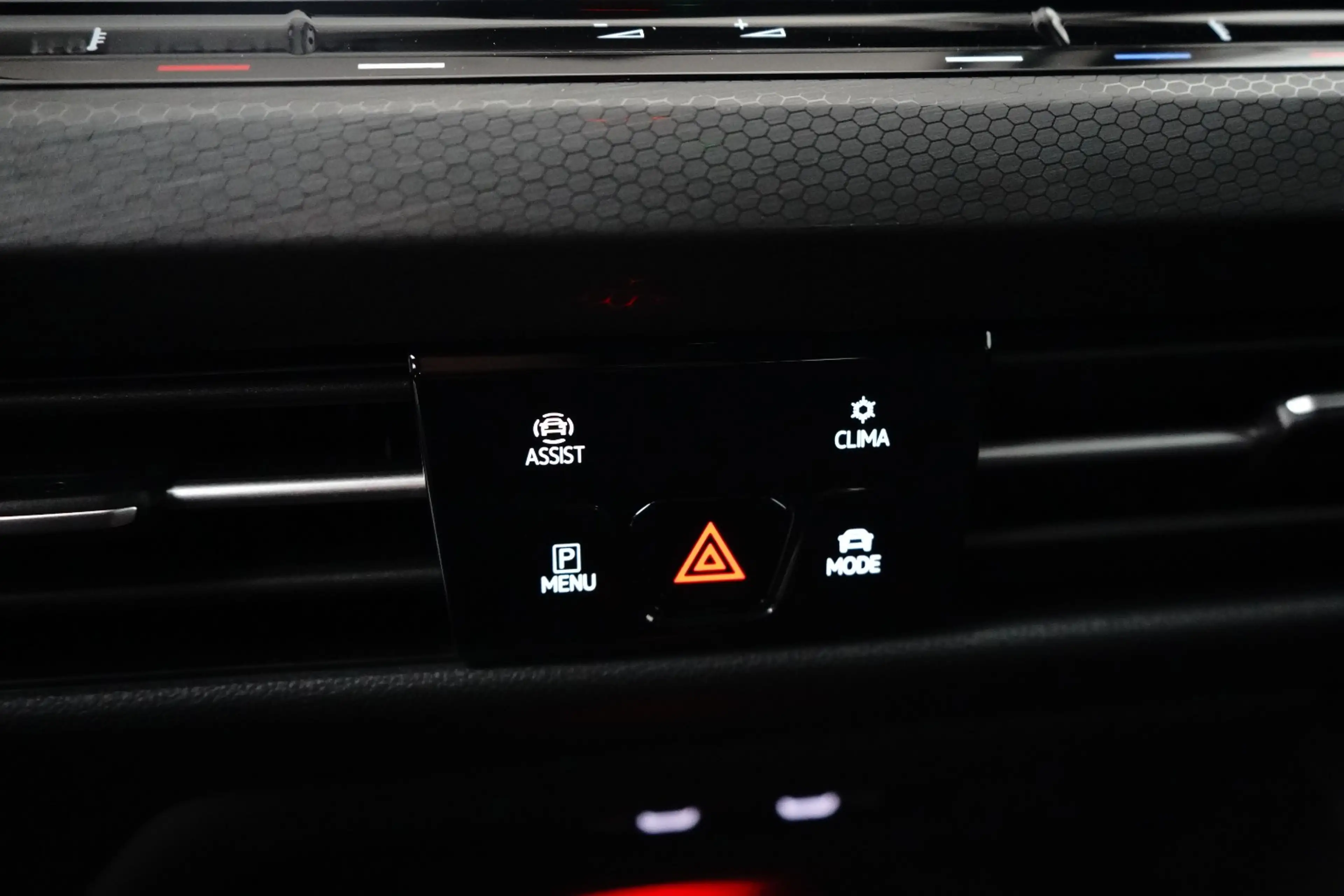 Volkswagen Golf GTE 1.4 eHybrid | Achteruitrijcamera | Full-LED koplam — photo 17