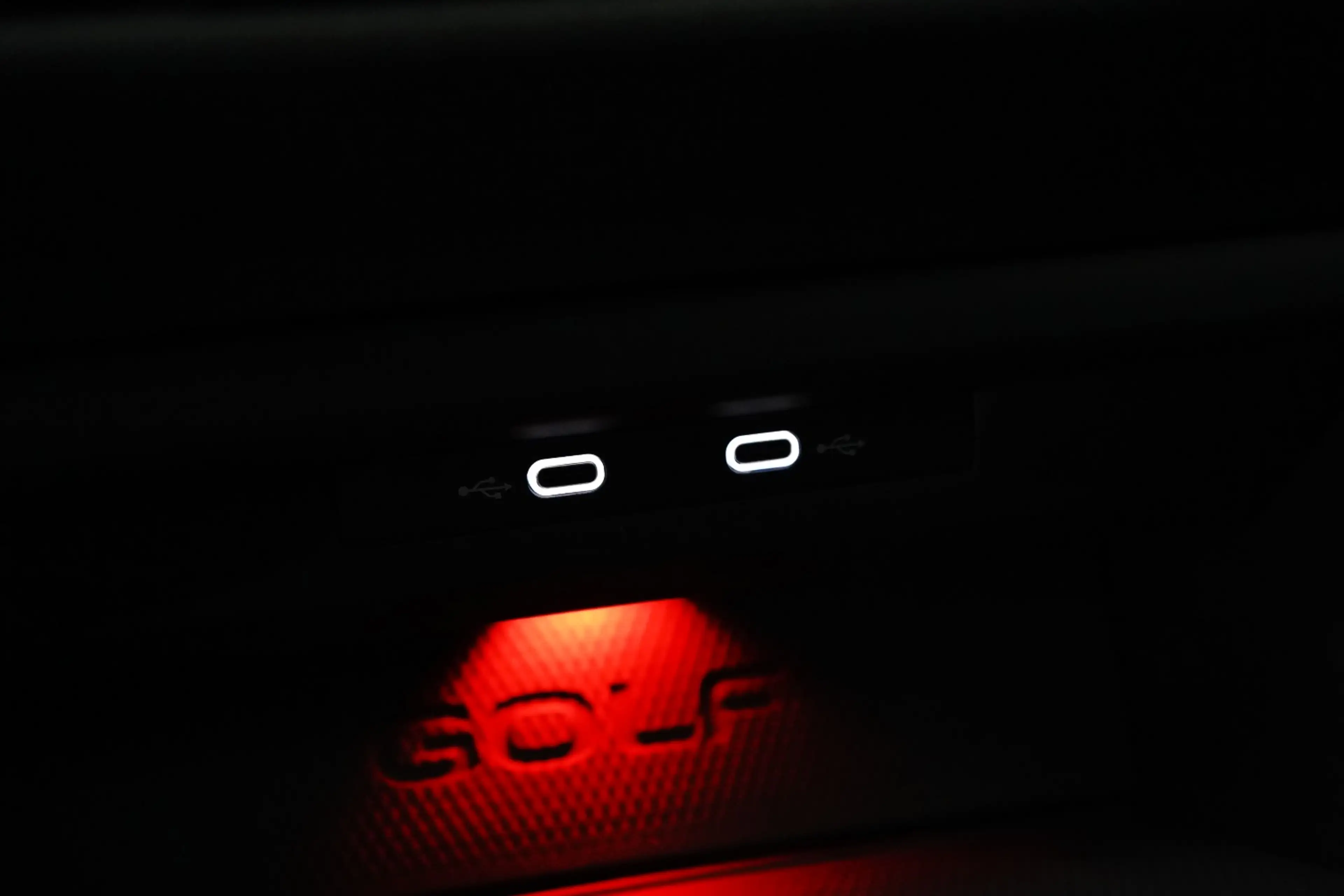 Volkswagen Golf GTE 1.4 eHybrid | Achteruitrijcamera | Full-LED koplam — photo 20