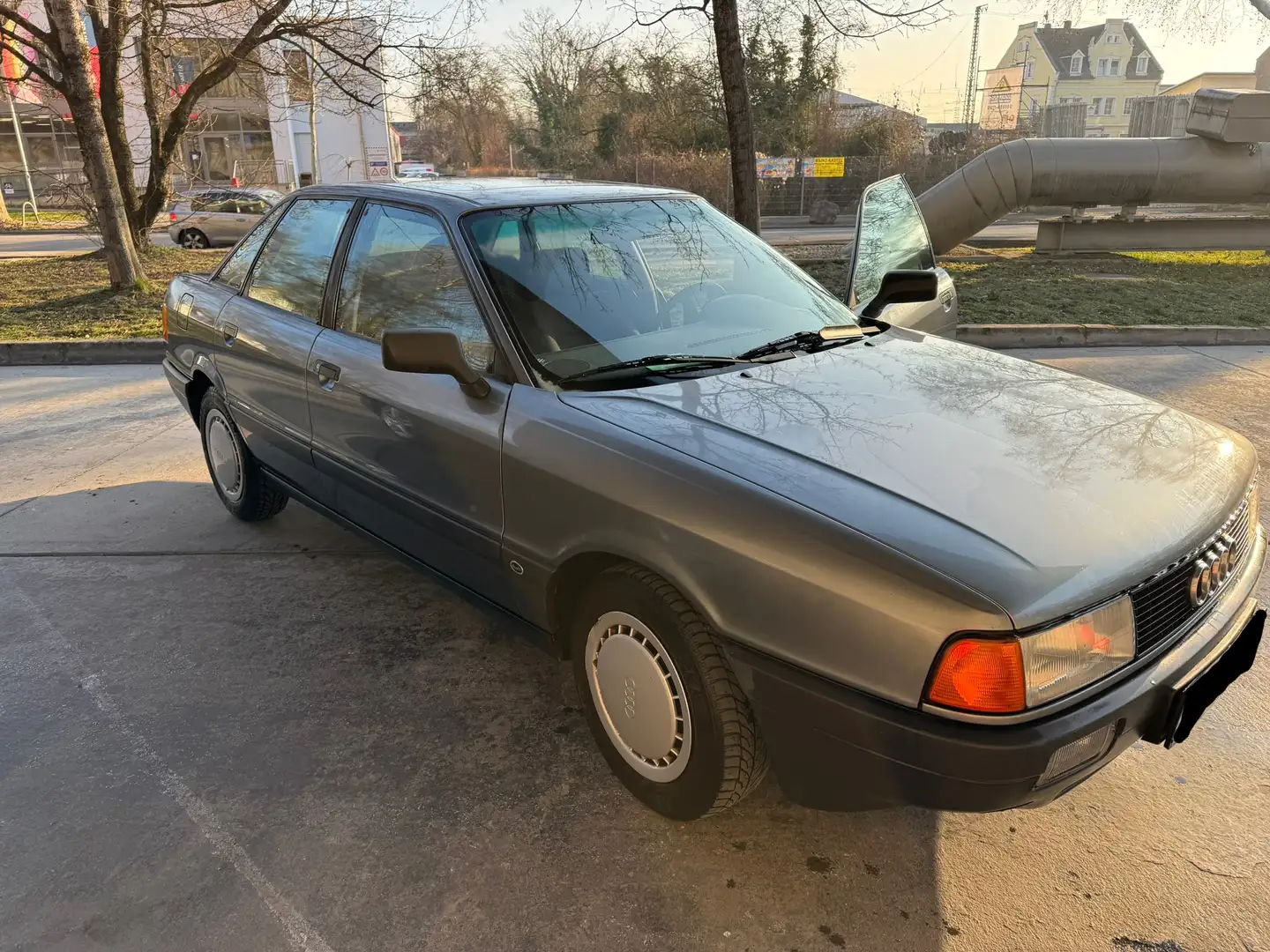 Audi 80 2.0 E - 2