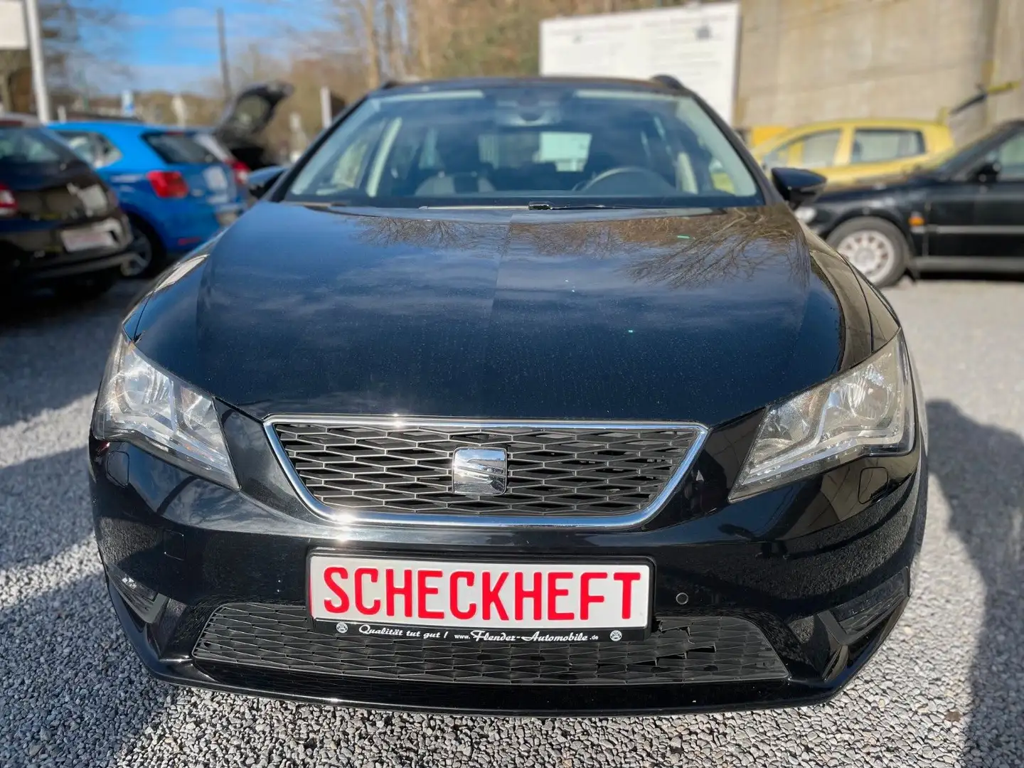 SEAT Leon ST Style Navi PDC,HHC inkl.3 J.Hausgarantie Schwarz - 2