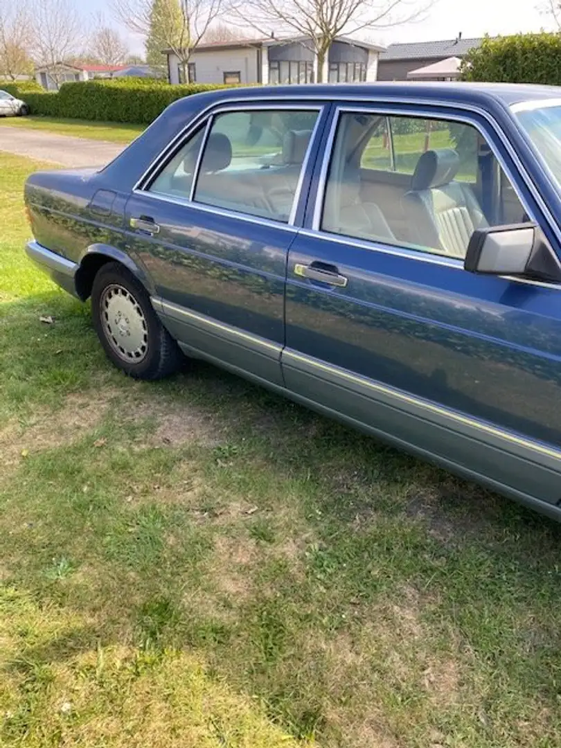 Mercedes-Benz S 280 sedan Blue - 2