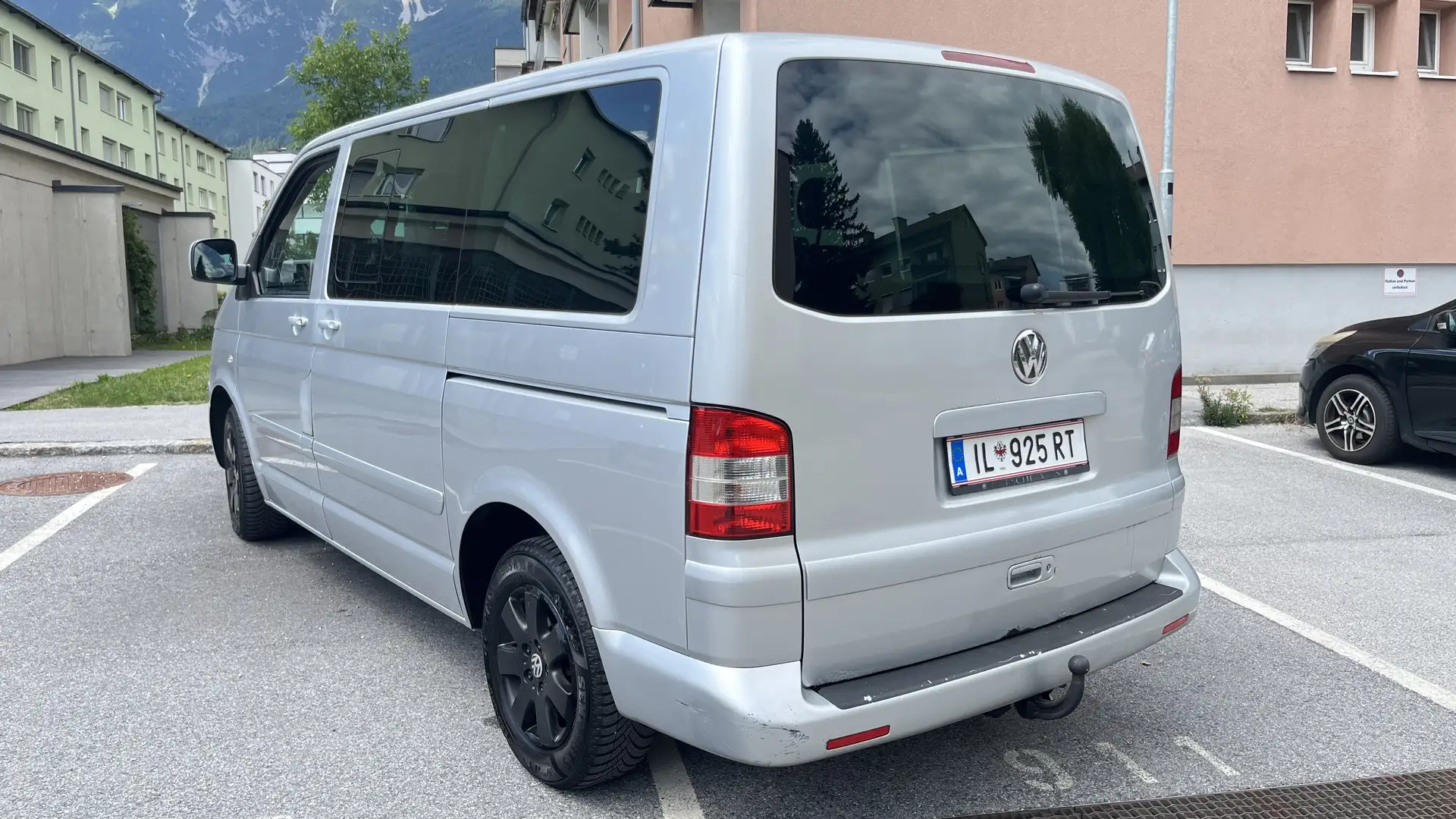 Volkswagen T5 Multivan Comfortline 2,5 TDI - 2