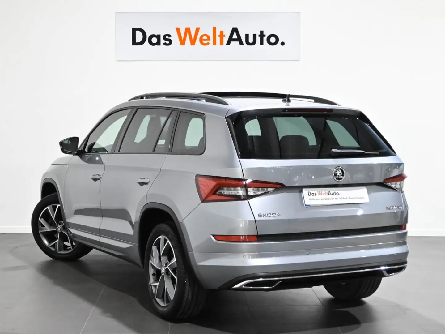 Skoda Kodiaq 2.0TDI AB tech Sportline 4x2 DSG 110kW Gris - 2