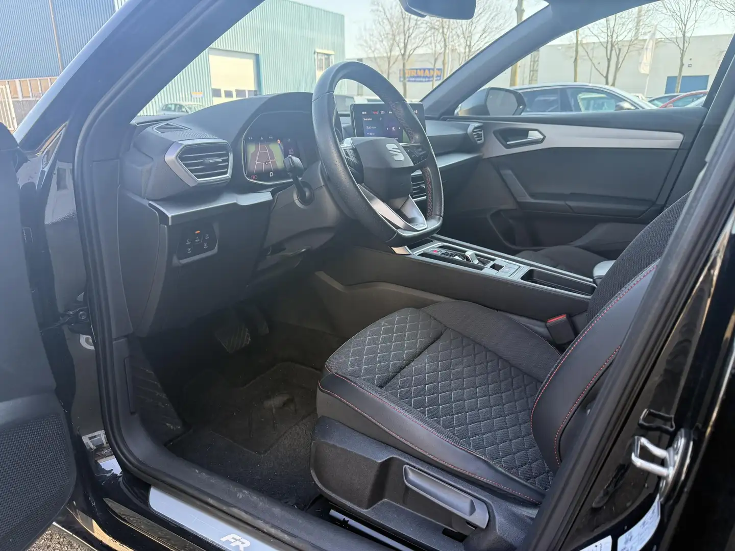 SEAT Leon 1.0 eTSI FR Business Intense Negro - 2