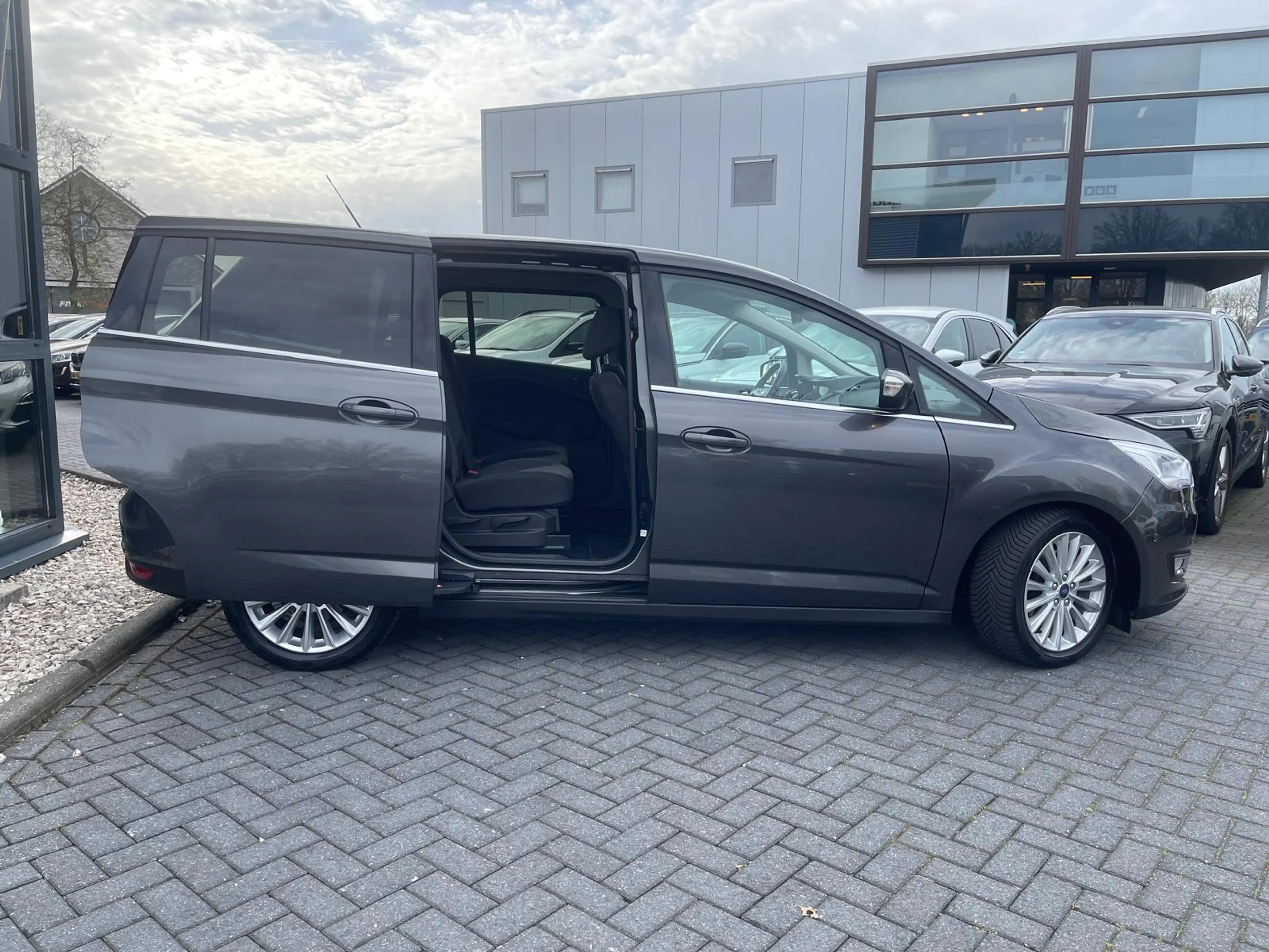 Ford Grand C-Max 1.0 Titanium | 7 Persoons | Schuifdeuren | PDC | L — photo 10