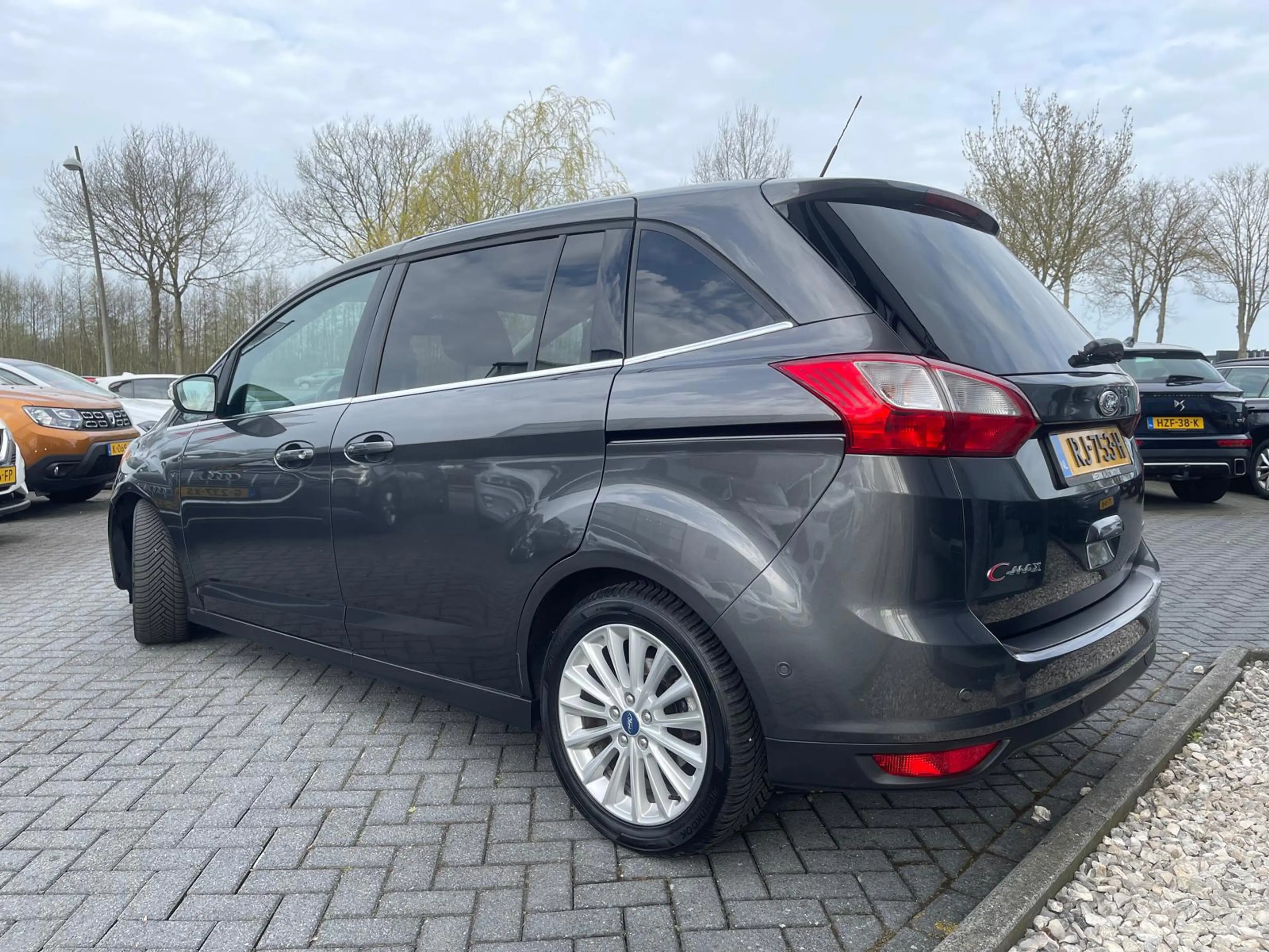 Ford Grand C-Max 1.0 Titanium | 7 Persoons | Schuifdeuren | PDC | L — photo 3