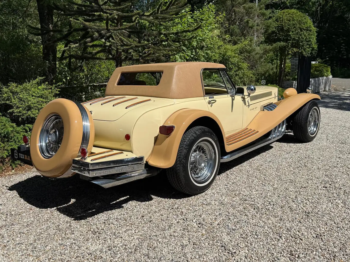 Oldtimer Clenet Series 1 Roadster 225/250 Clenet Series 1 Roadster Beige - 2