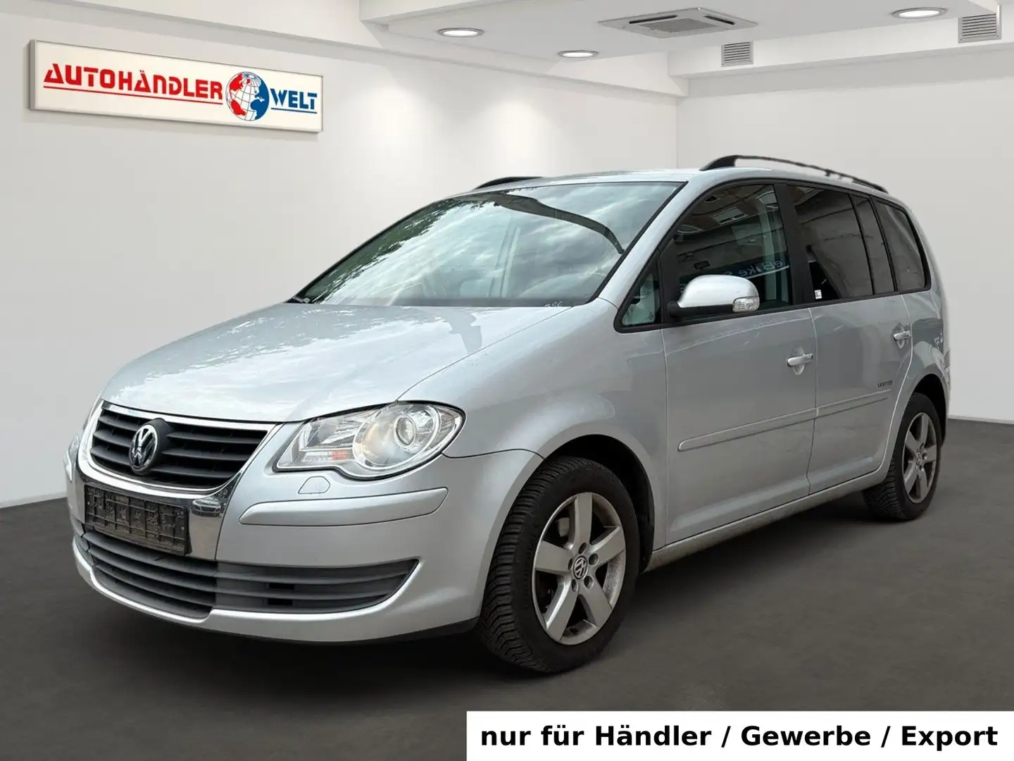 Volkswagen Touran 2.0 EcoFuel United AAC SHZ Navi PDC Silver - 1