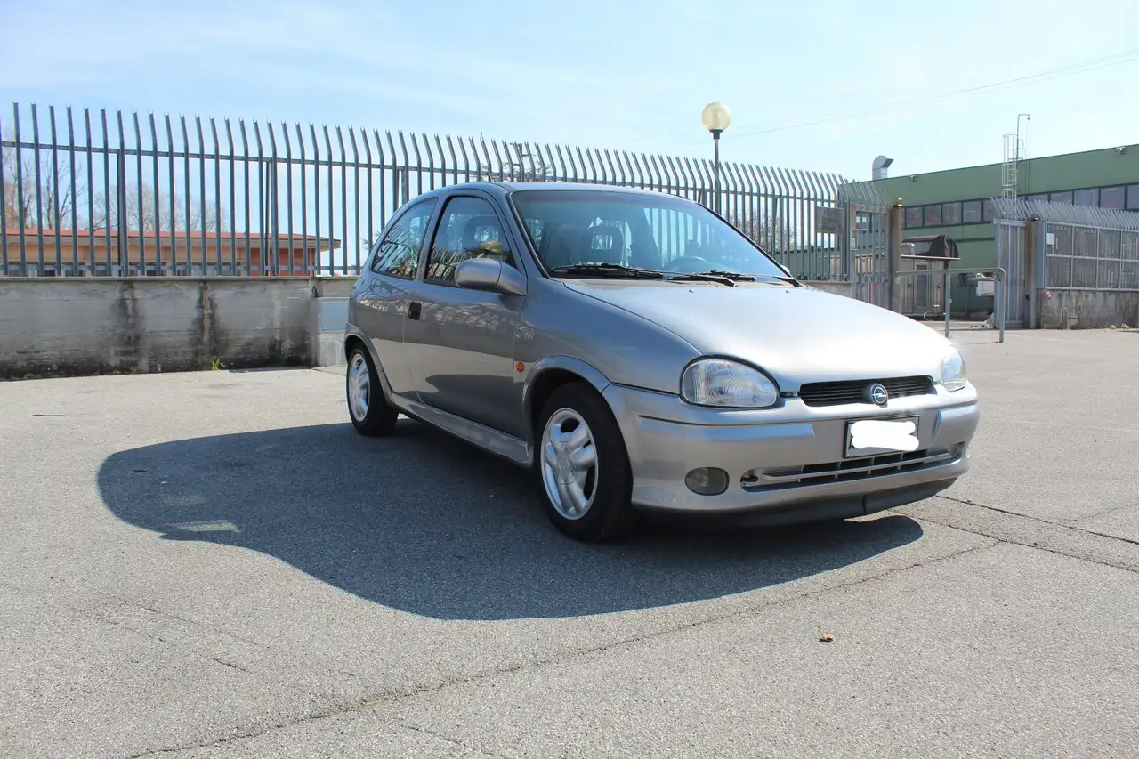Opel Corsa 3p 1.6 16v GSI c/abs,SS, foto 1
