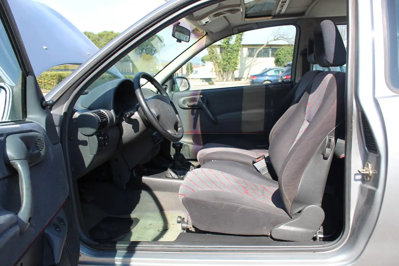 Opel Corsa 3p 1.6 16v GSI c/abs,SS, foto 5