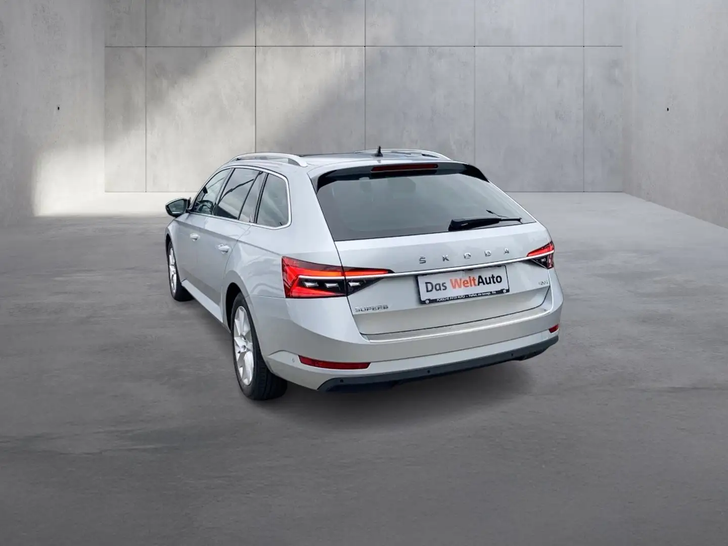 Skoda Superb 4x4 Style TDI DSG Silber - 2