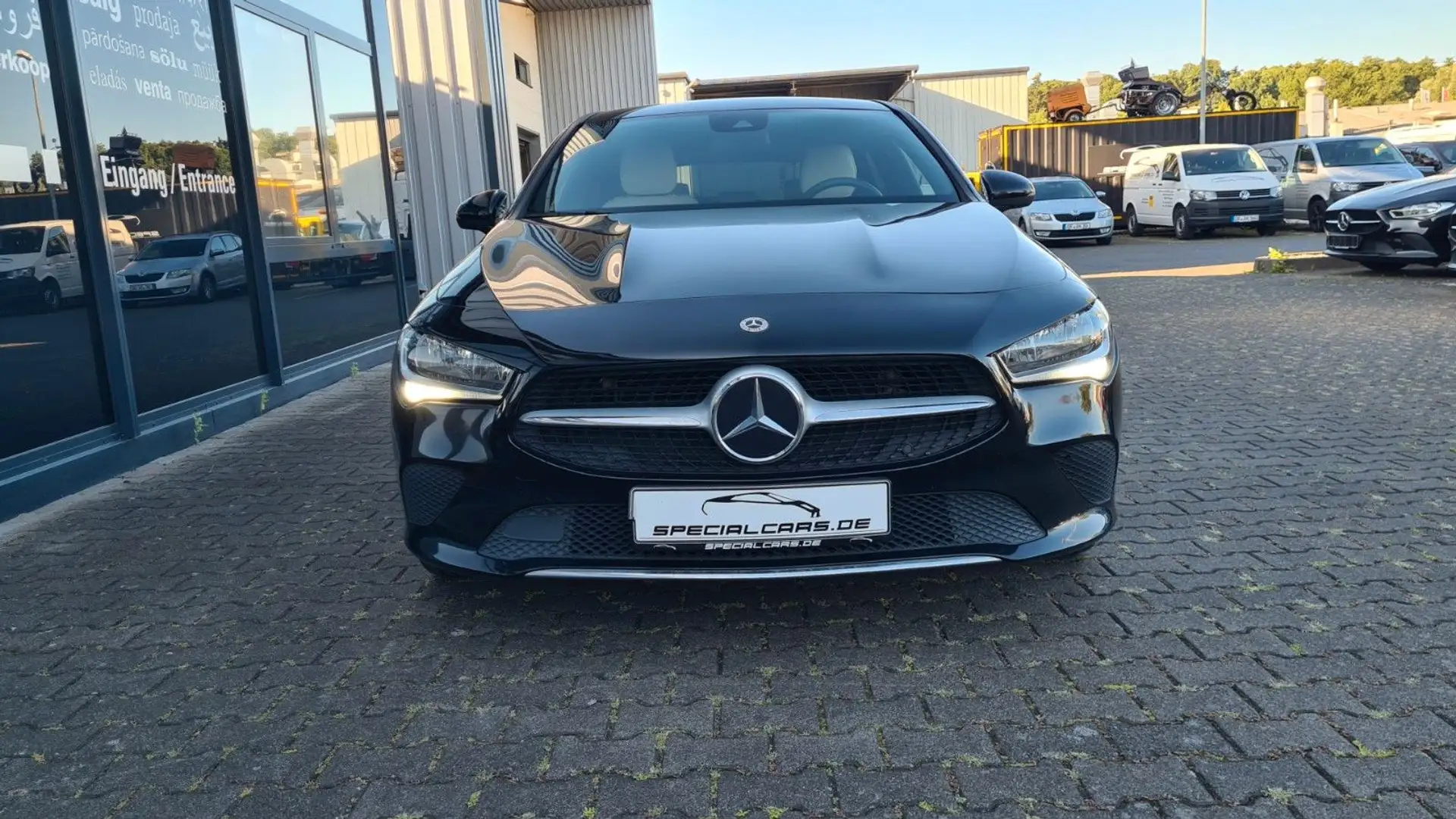 Mercedes-Benz CLA 180 SB - NAVI - LEDER - CAM - Schwarz - 2