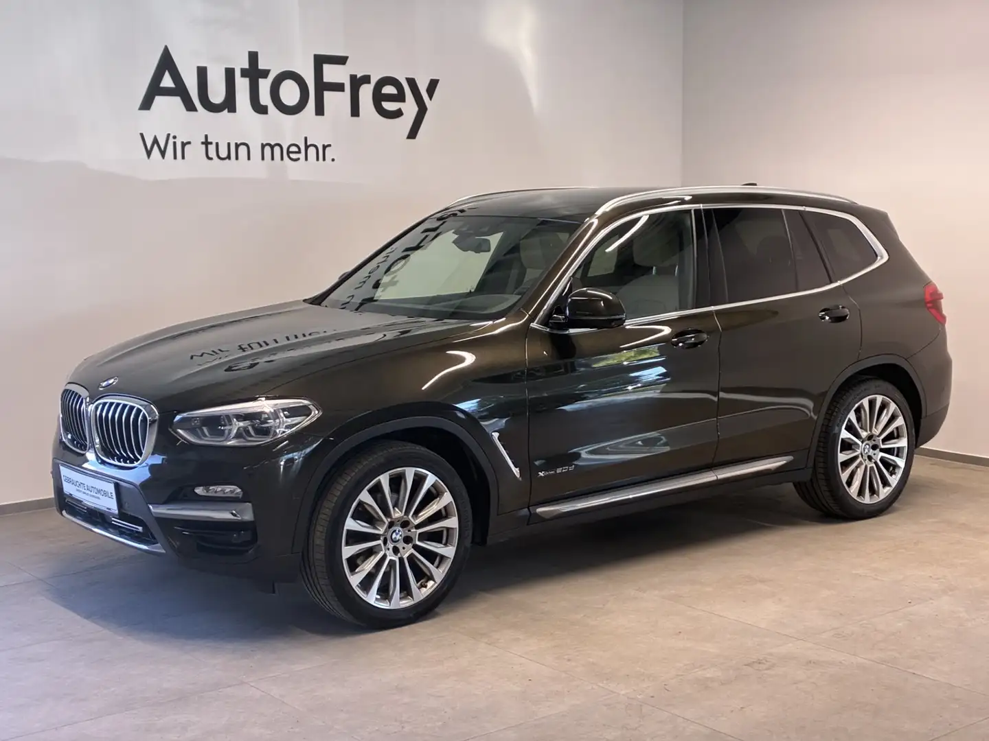 BMW X3 xDrive20d Braun - 1