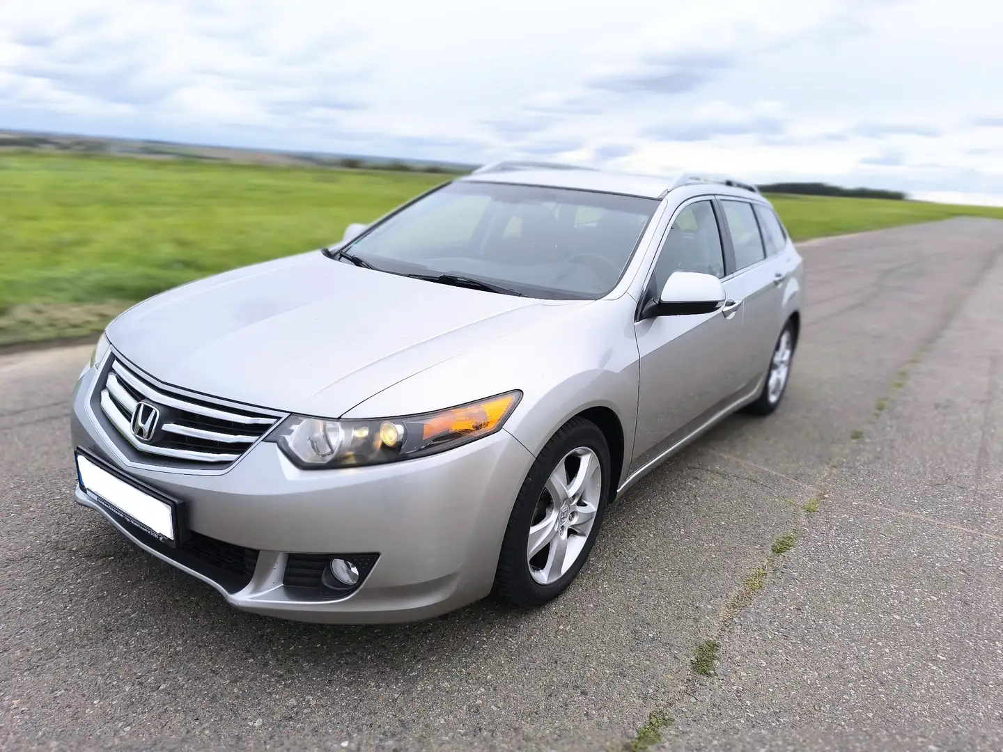 Honda Accord Elegance Silber - 2