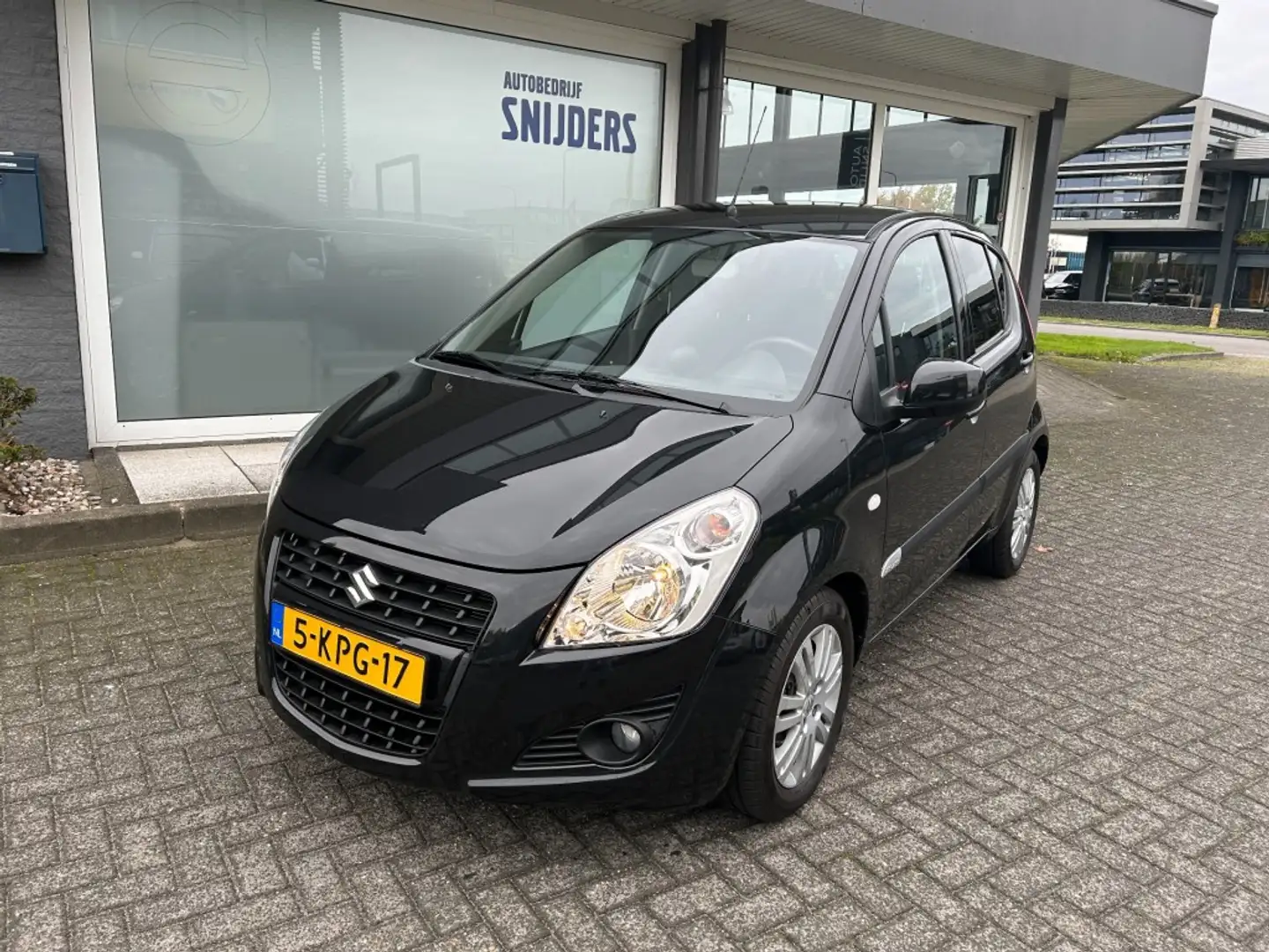 Suzuki Splash 1.2 EXCLUSIVE EASSS AUTOMAAT Zwart - 2
