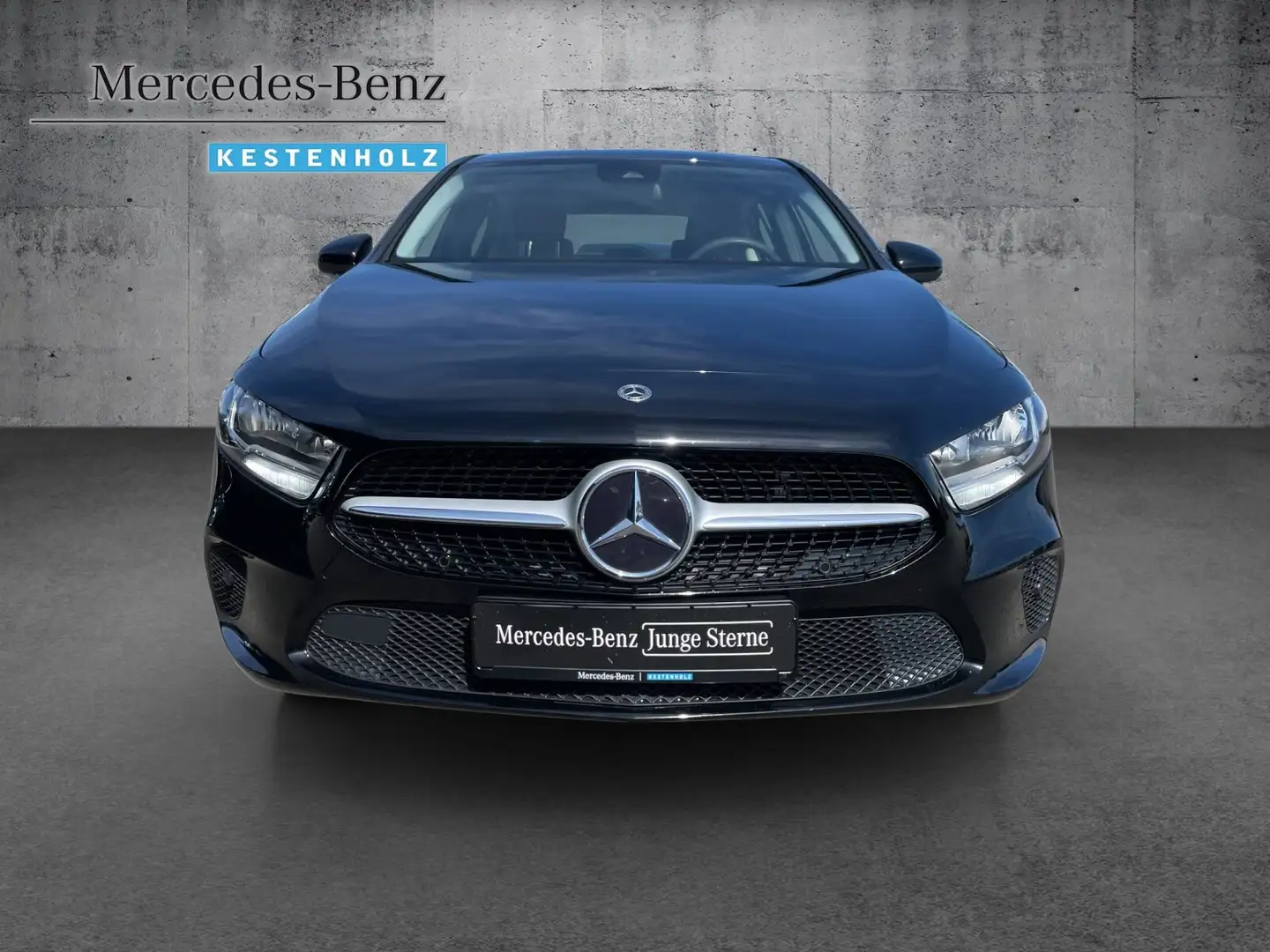 Mercedes-Benz A 250 A 250 e STYLE+SHZ+PDC+SPUR/BREMS+MBUX+CAR-PLAY Schwarz - 2