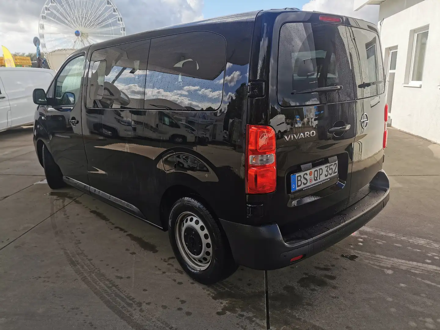 Opel Vivaro 1.5 D L Schwarz - 2