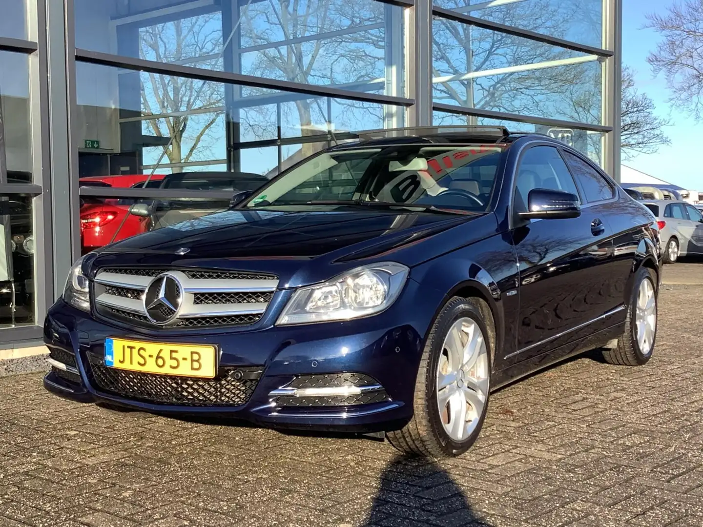 Mercedes-Benz C 180 Coupé automaat, navi, zeer mooie kleur, Blau - 2