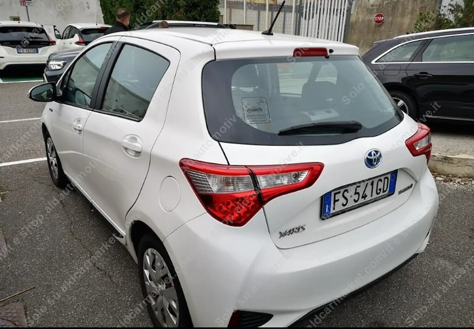 Toyota Yaris Yaris 1.5 Hybrid 5 porte Active Blanc - 2