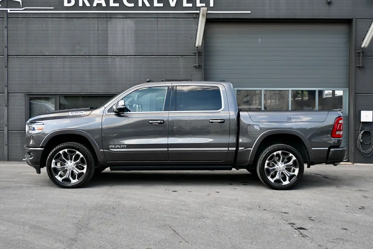 Dodge RAM 2022 — фото 11