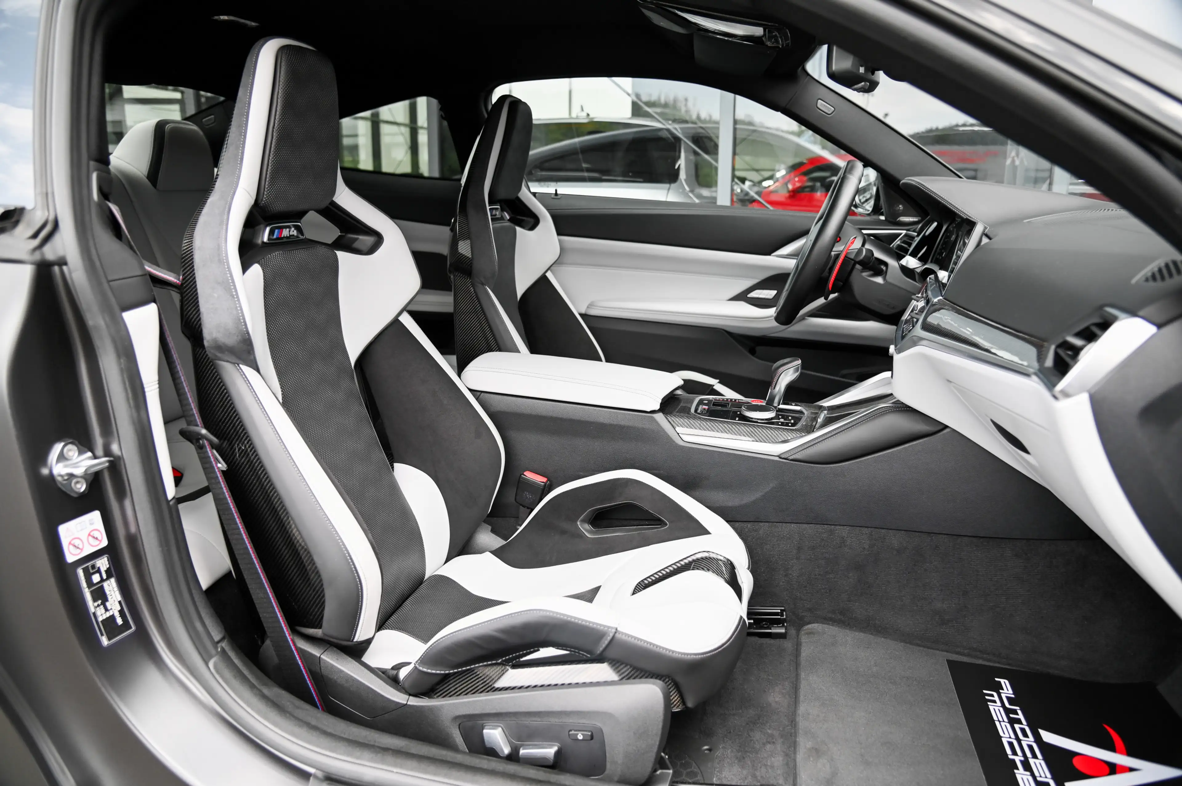 BMW M4 Coupe Competition xDrive Schalensitze* Carbon — photo 13