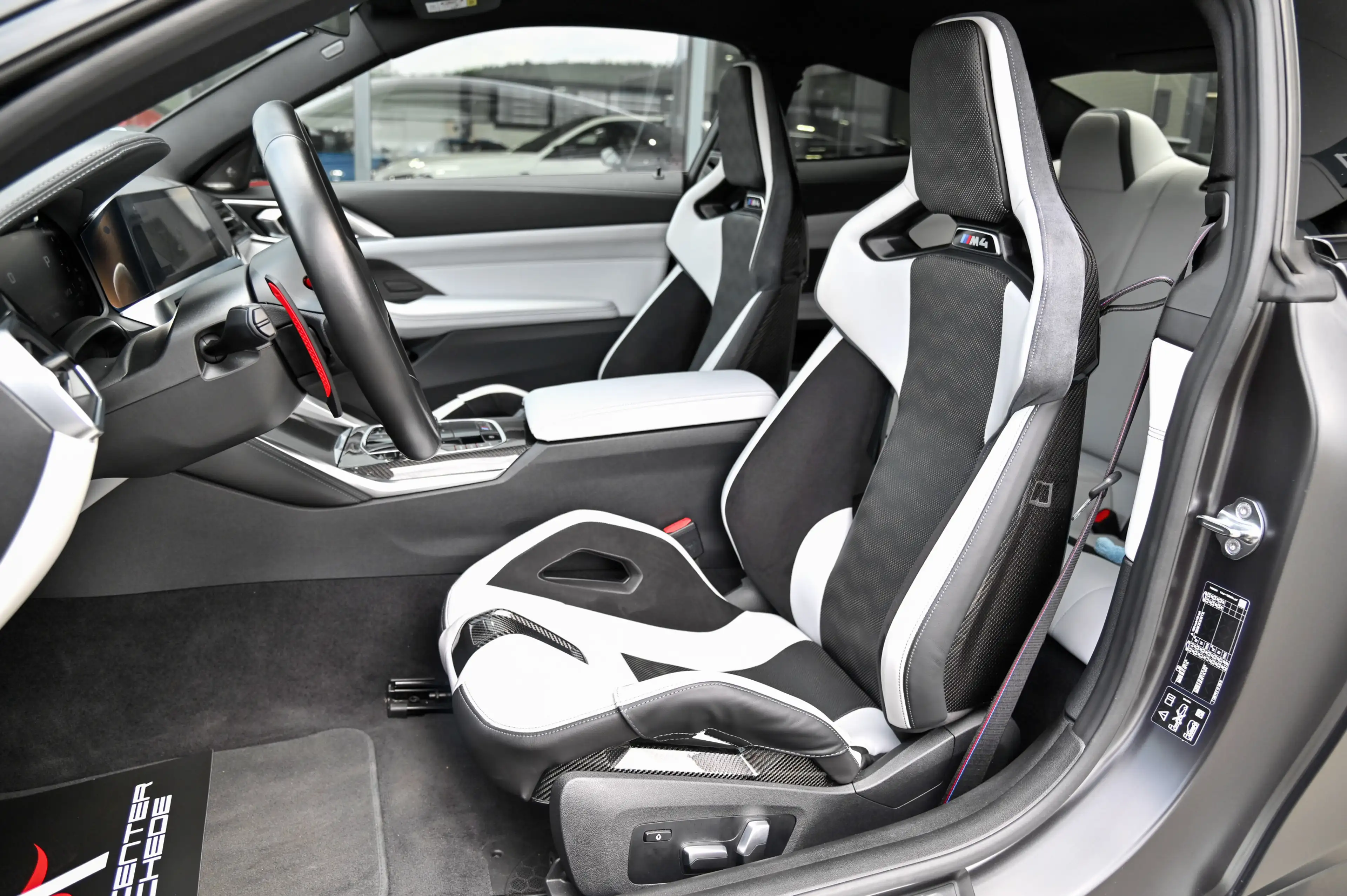 BMW M4 Coupe Competition xDrive Schalensitze* Carbon — photo 12