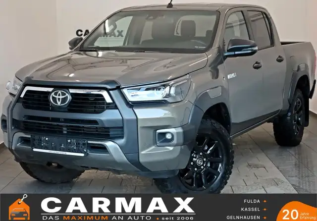 Toyota Hilux 2.8 D-4D Invincible 4WD, ACC,JBL Sound,AHK