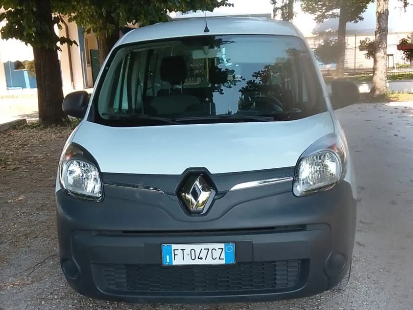 Renault Kangoo Z.E. Белый - 1