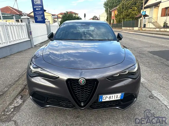 Alfa Romeo Stelvio view 2