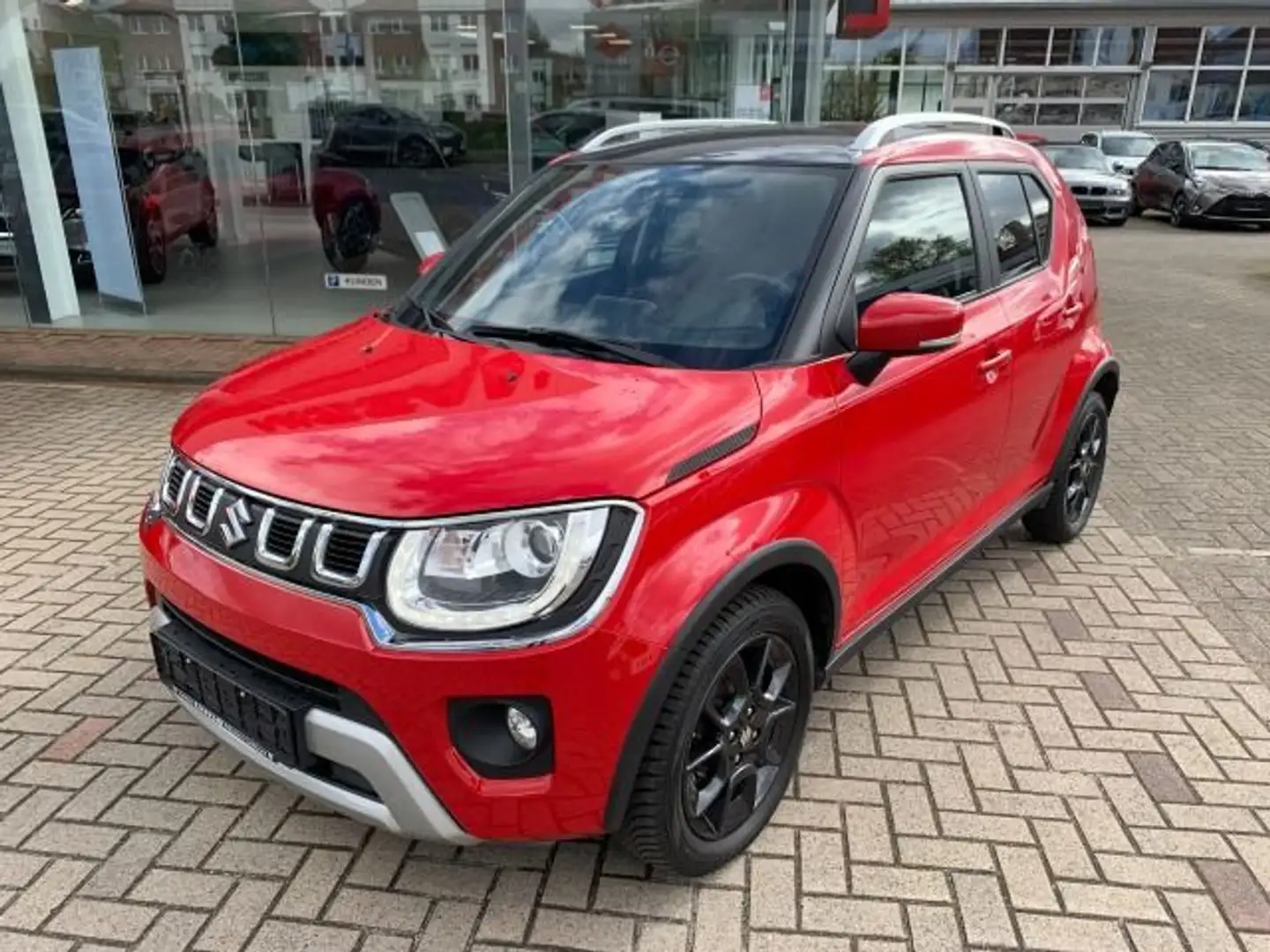 Suzuki Ignis 1.2  Comfort+ Klima Navi Kamera crvena - 1