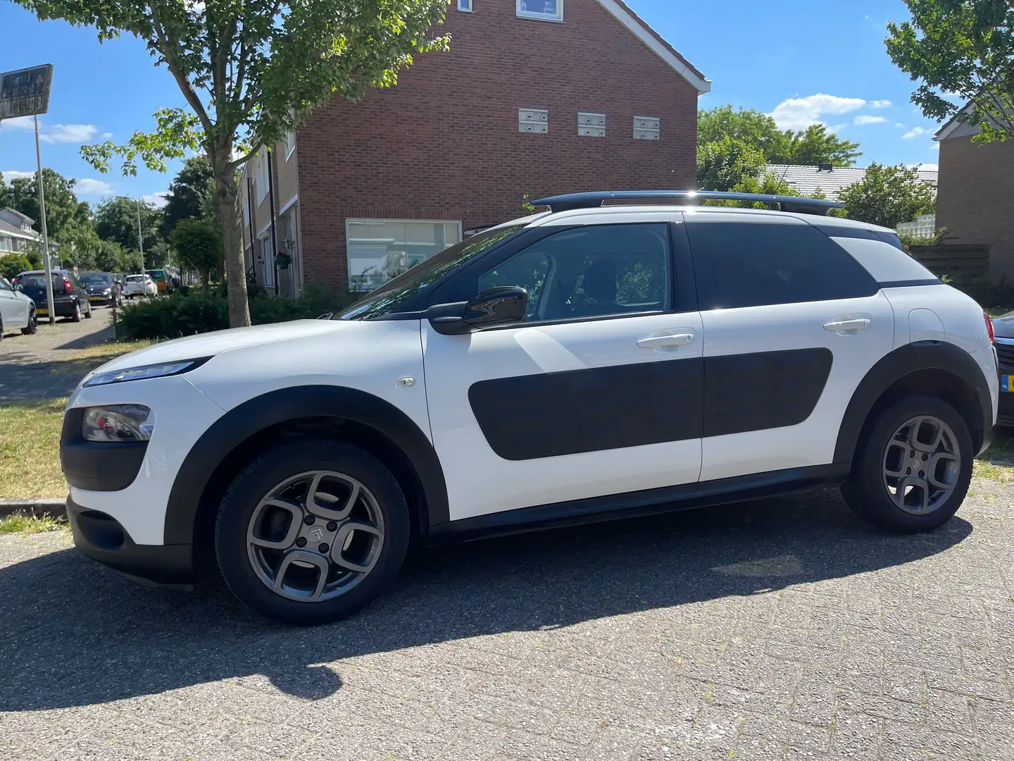 Citroen C4 Cactus C4 Cactus 1.2 PureTech Shine Wit - 2