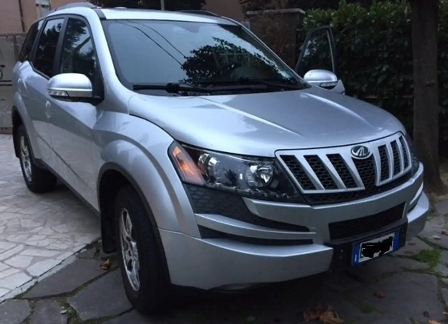 Mahindra XUV500 2.2 16 valvole 140 cv 5posti N1 Grigio - 2