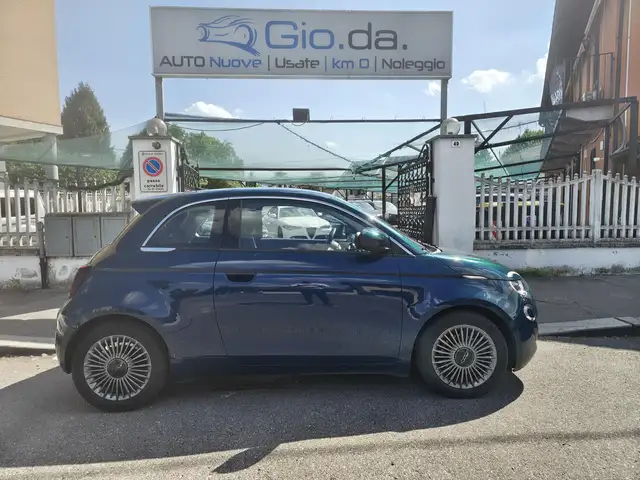 Fiat 500e FIAT 500E 42KW KM 14100-2020