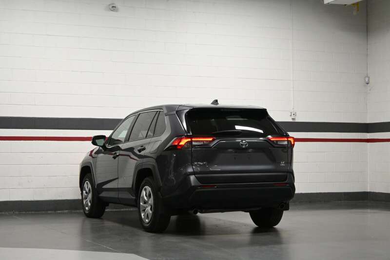 2024 Toyota RAV 4 LE No Accident Radar Cruise Lane Assist Blind Spo