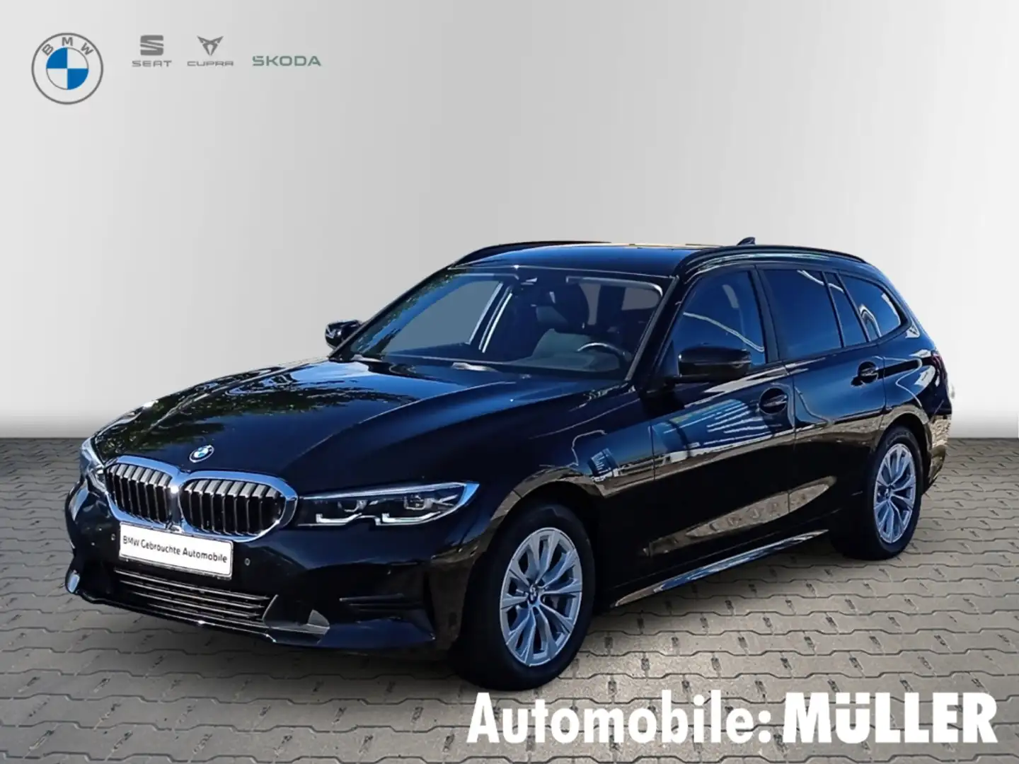 BMW 330 i xDrive Touring+LED+NAV+KOMFORTZUGANG+DAB+ Schwarz - 1