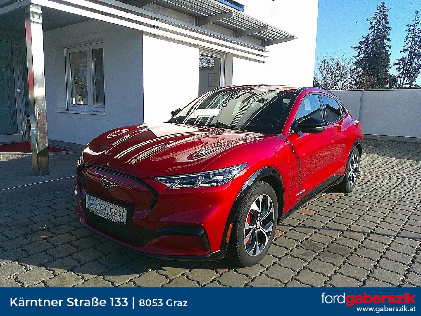 Ford Mustang Mach-E AWD Elektro Standard Range Rouge - 1