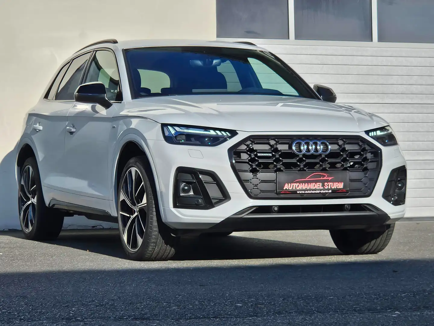 Audi Q5 40TDI quattro Sline Stronic *Optikpaket*Matrix*B&O Weiß - 2