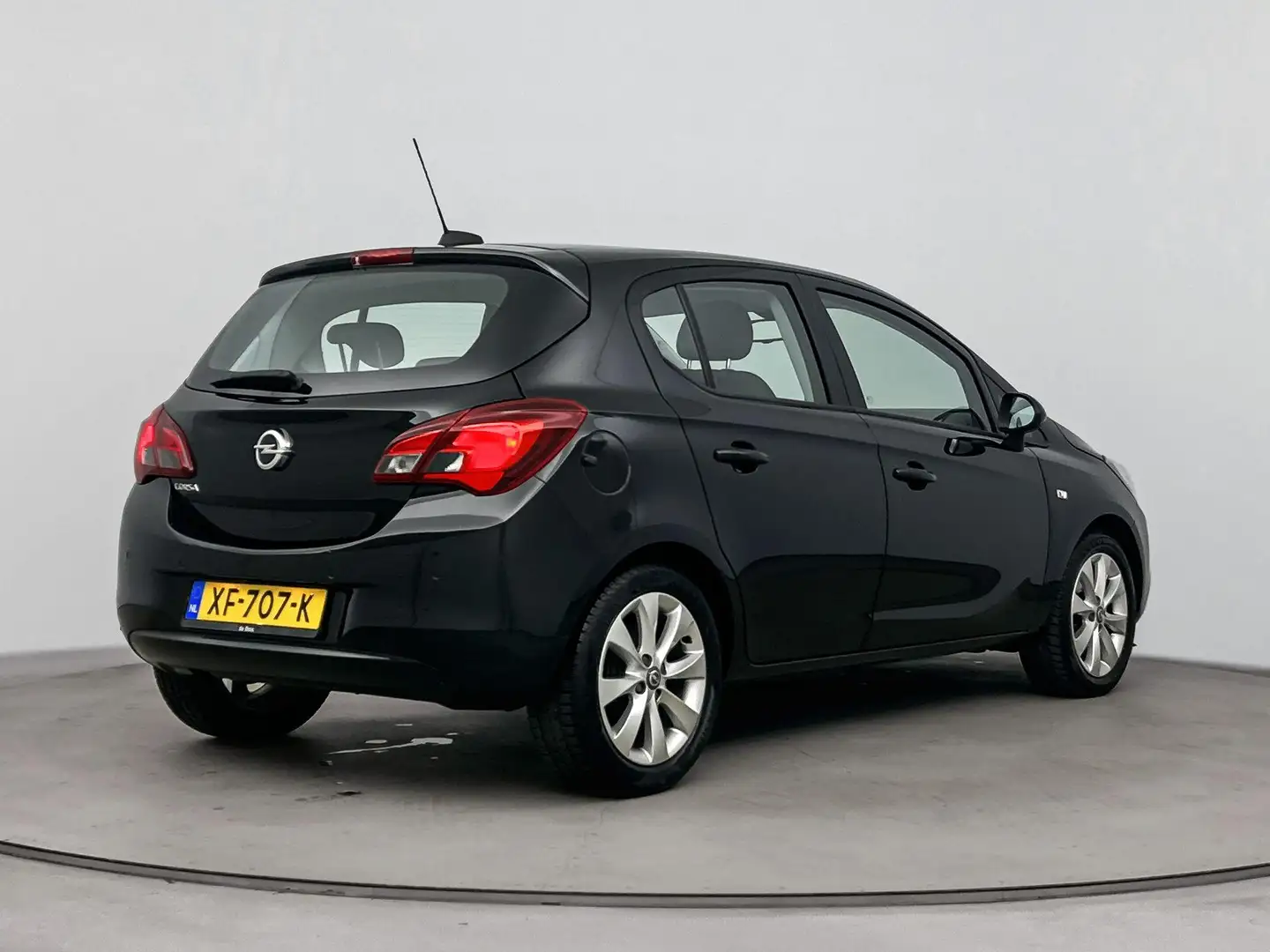Opel Corsa 1.4 Favourite | Lm-wielen | Airco | Bluetooth | Zwart - 2