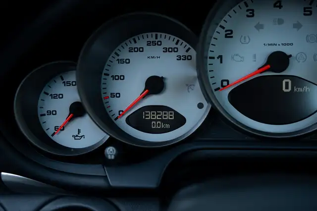 Porsche 997 view 13