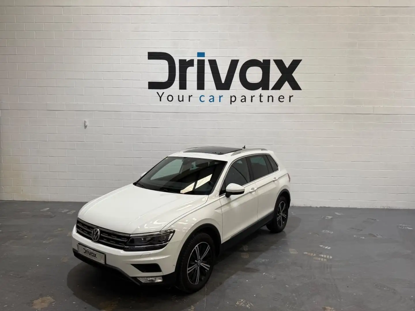 Volkswagen Tiguan Country 2.0 TDI 150CV DSG BMT 4Motion Blanc - 1