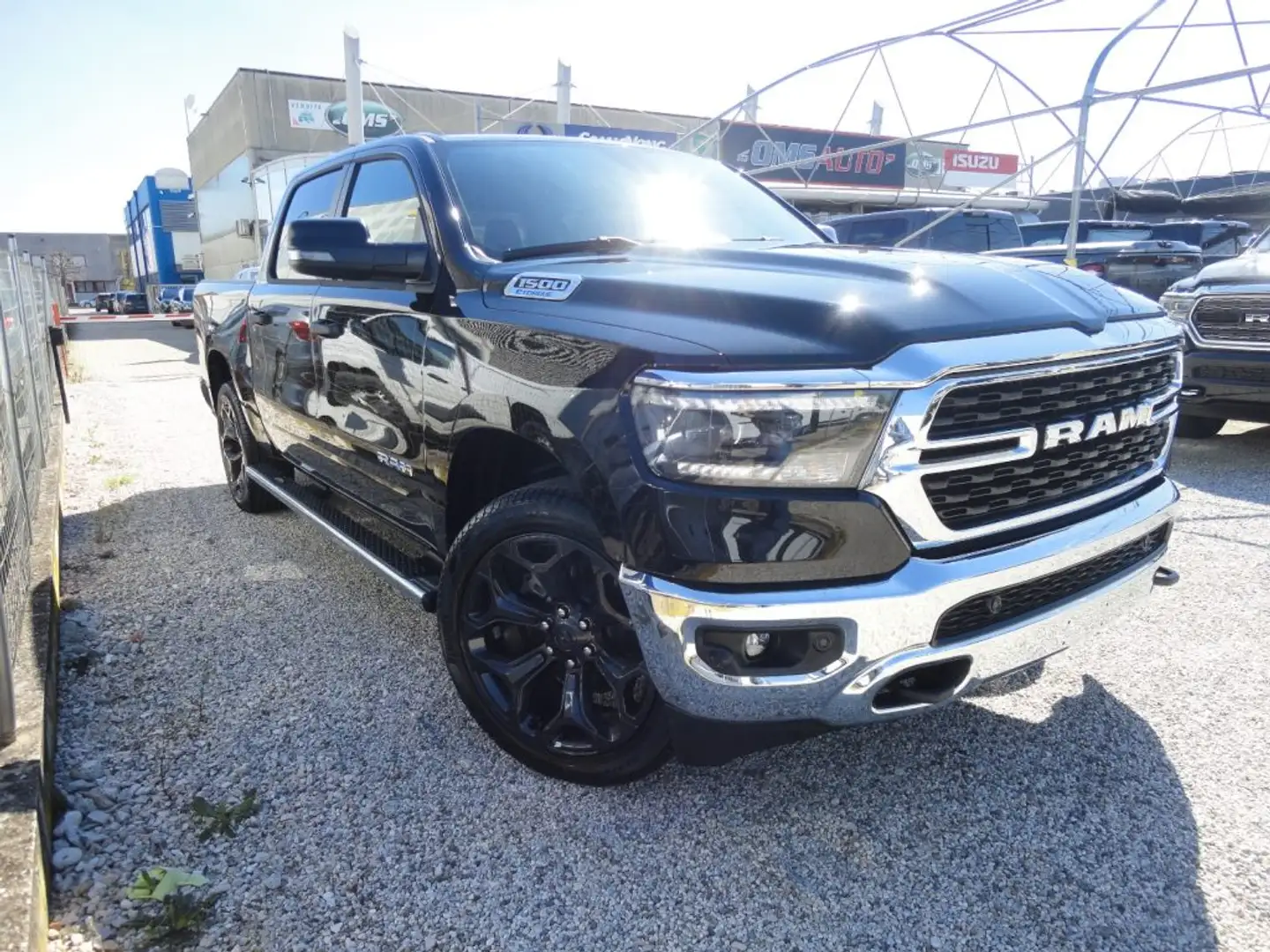 Dodge RAM 1500 3.6L V6 eTorque BIG HORN N1 - Promo Negro - 1