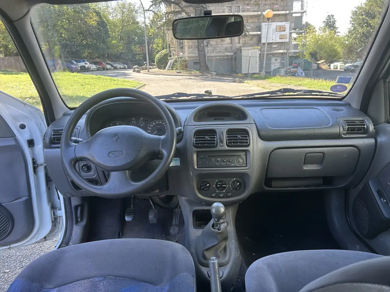 Renault Clio 1.9 DTI Extreme, foto 3