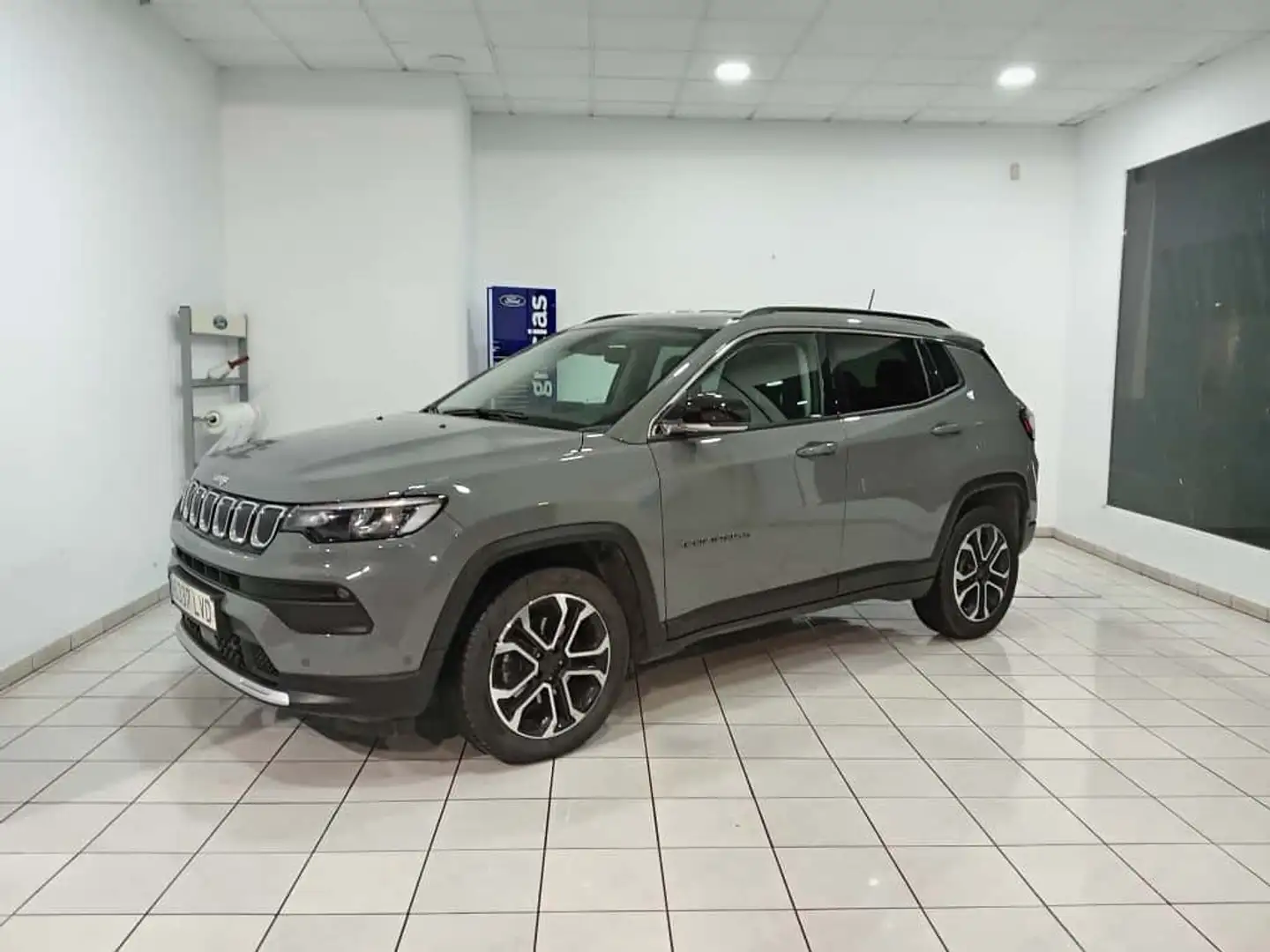 Jeep Compass 1.6 Mjt Limited FWD Gris - 1