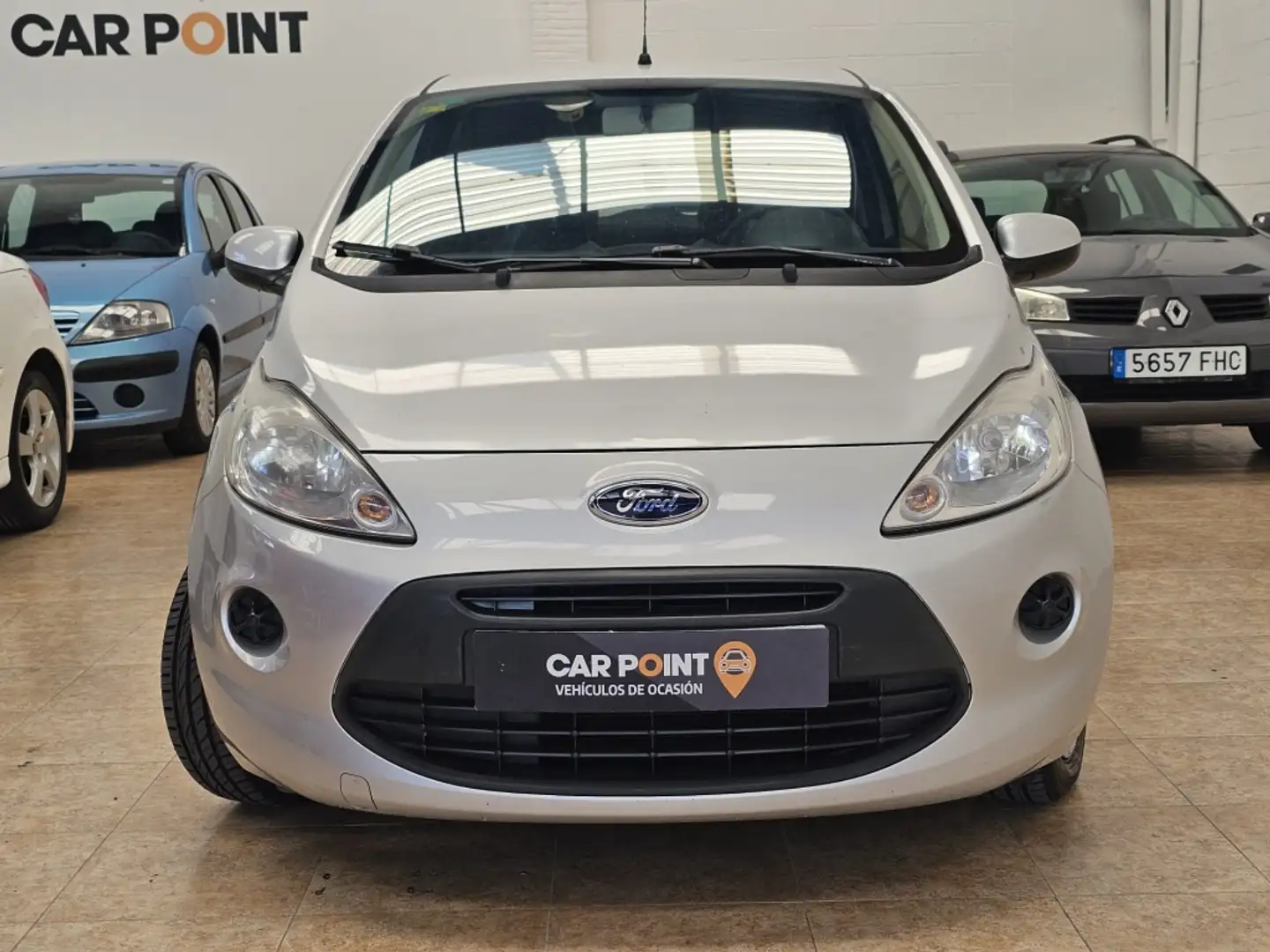 Ford Ka/Ka+ 1.20 Auto-S&S Urban Gris - 2
