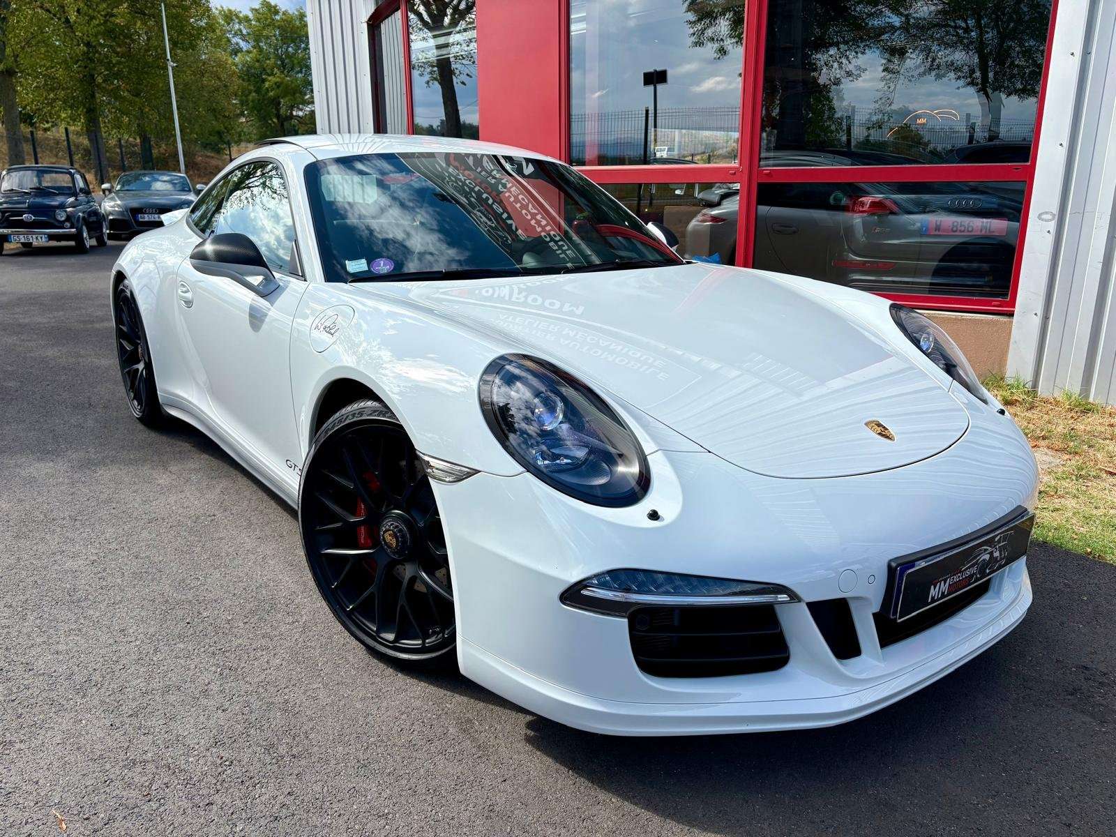 Porsche 911