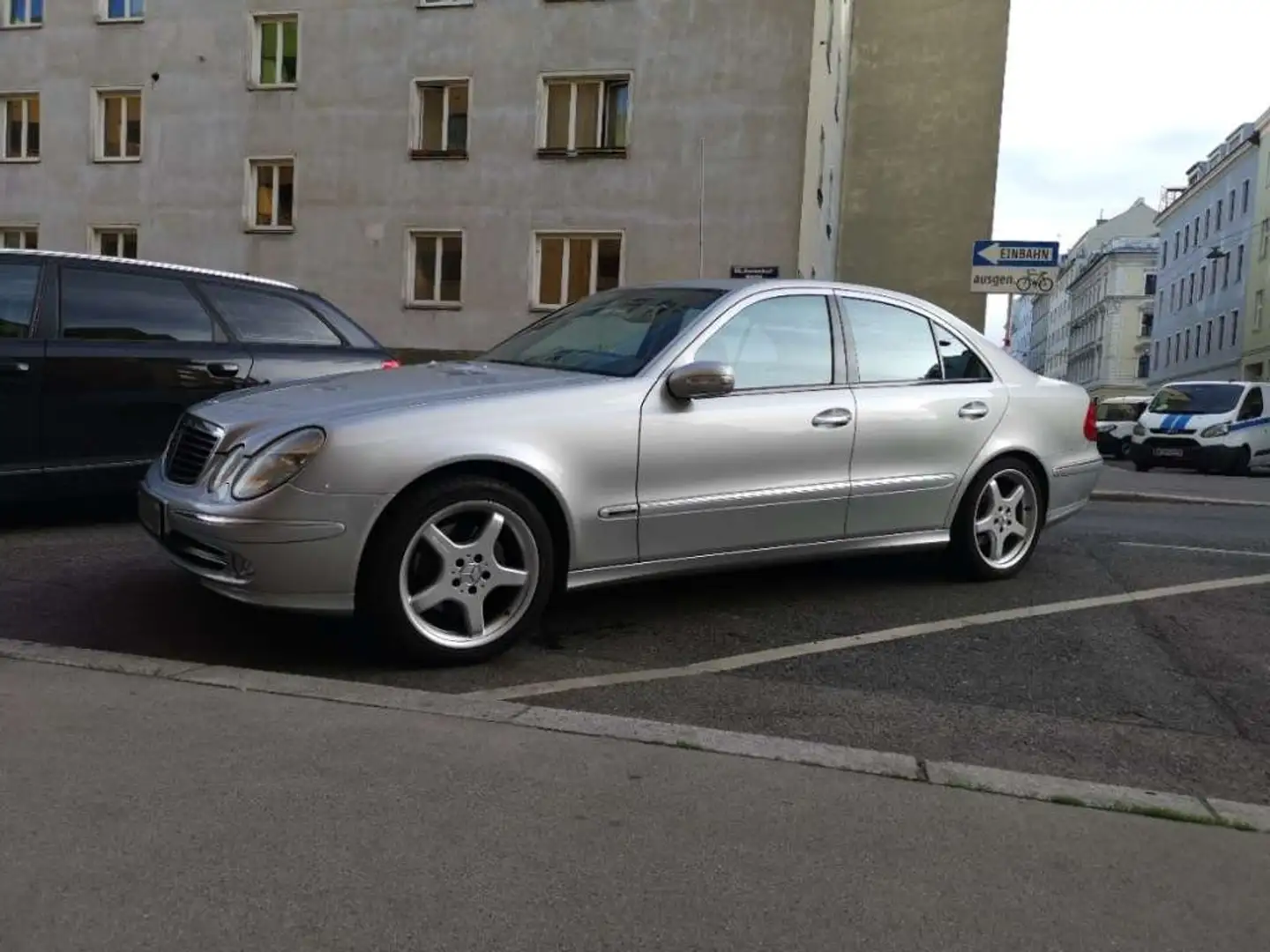Mercedes-Benz E 320 E 320 Avantgarde CDI Aut. Carlsson Silber - 1